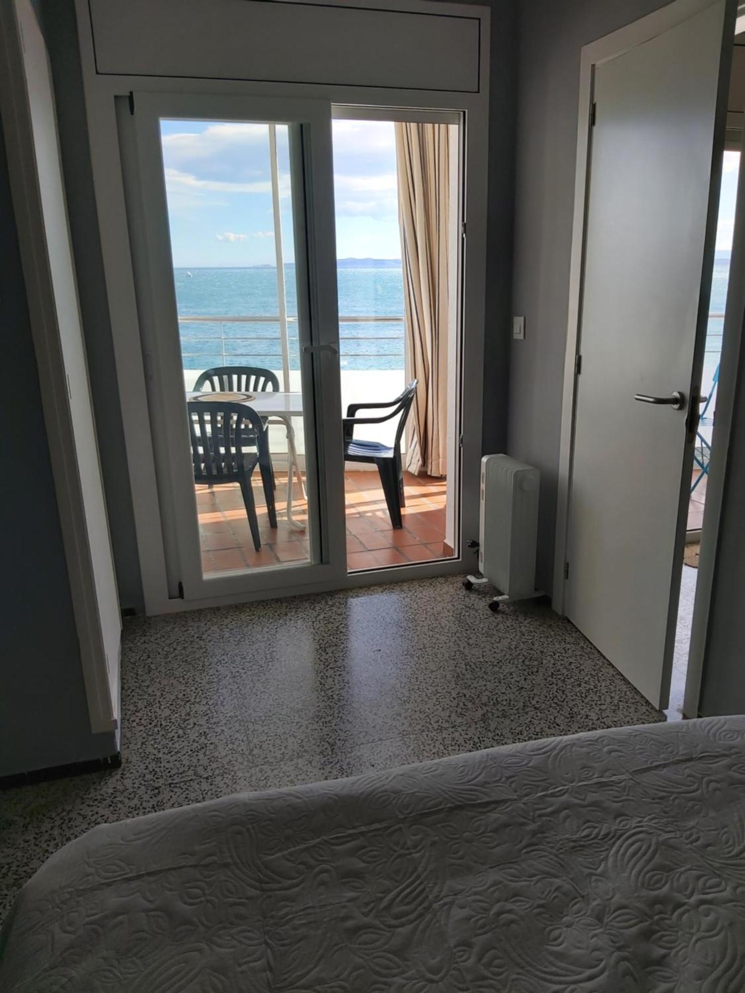 Appart Santa Margarida Roses Esterno foto
